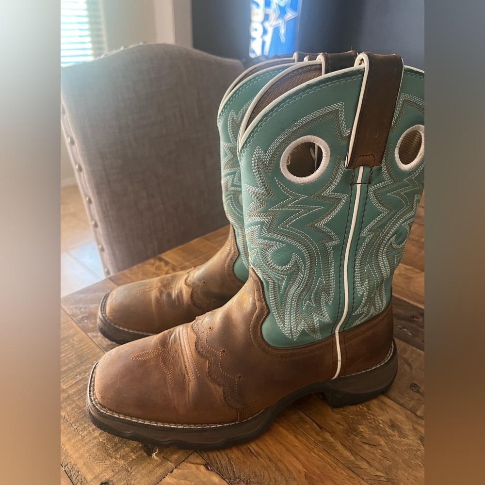 Women’s Durango cowboy boots
